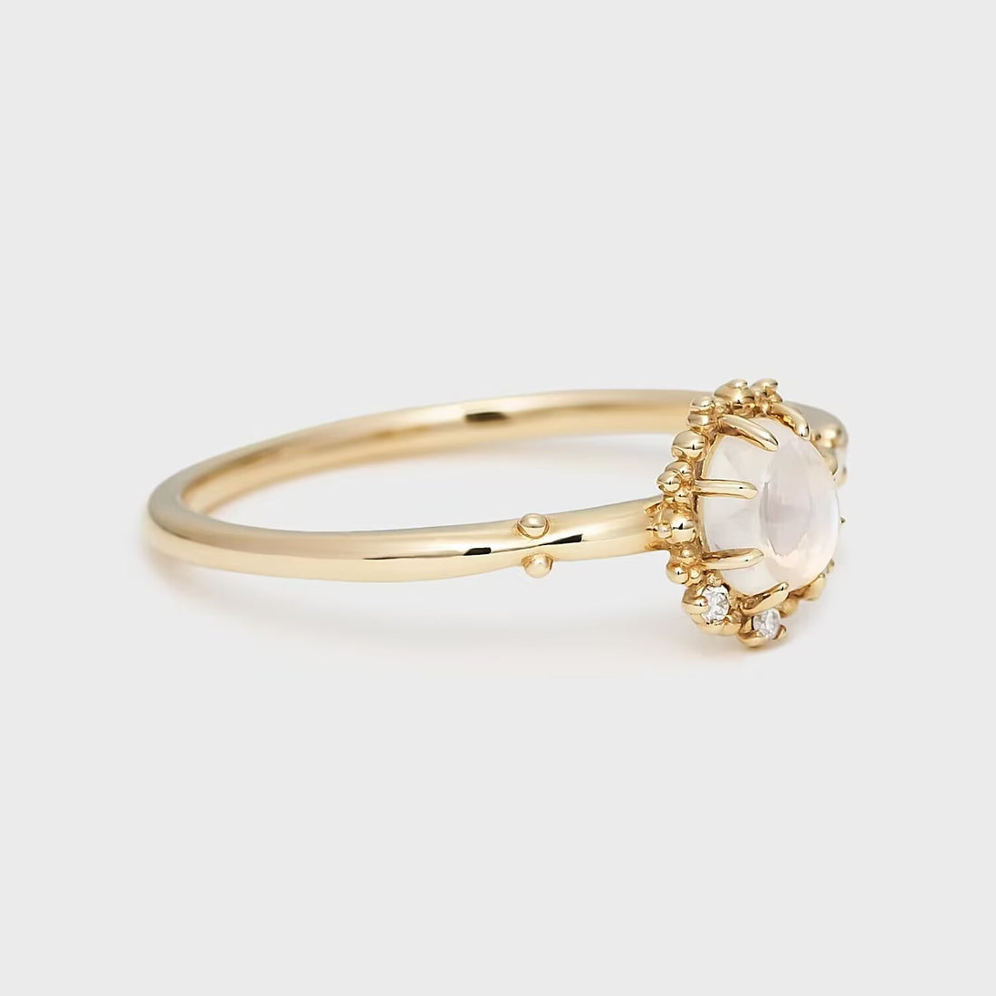 Jolics Jewelry  retro light luxury style S925 silver plated with 14K gold white moonstone and white zirconium ring