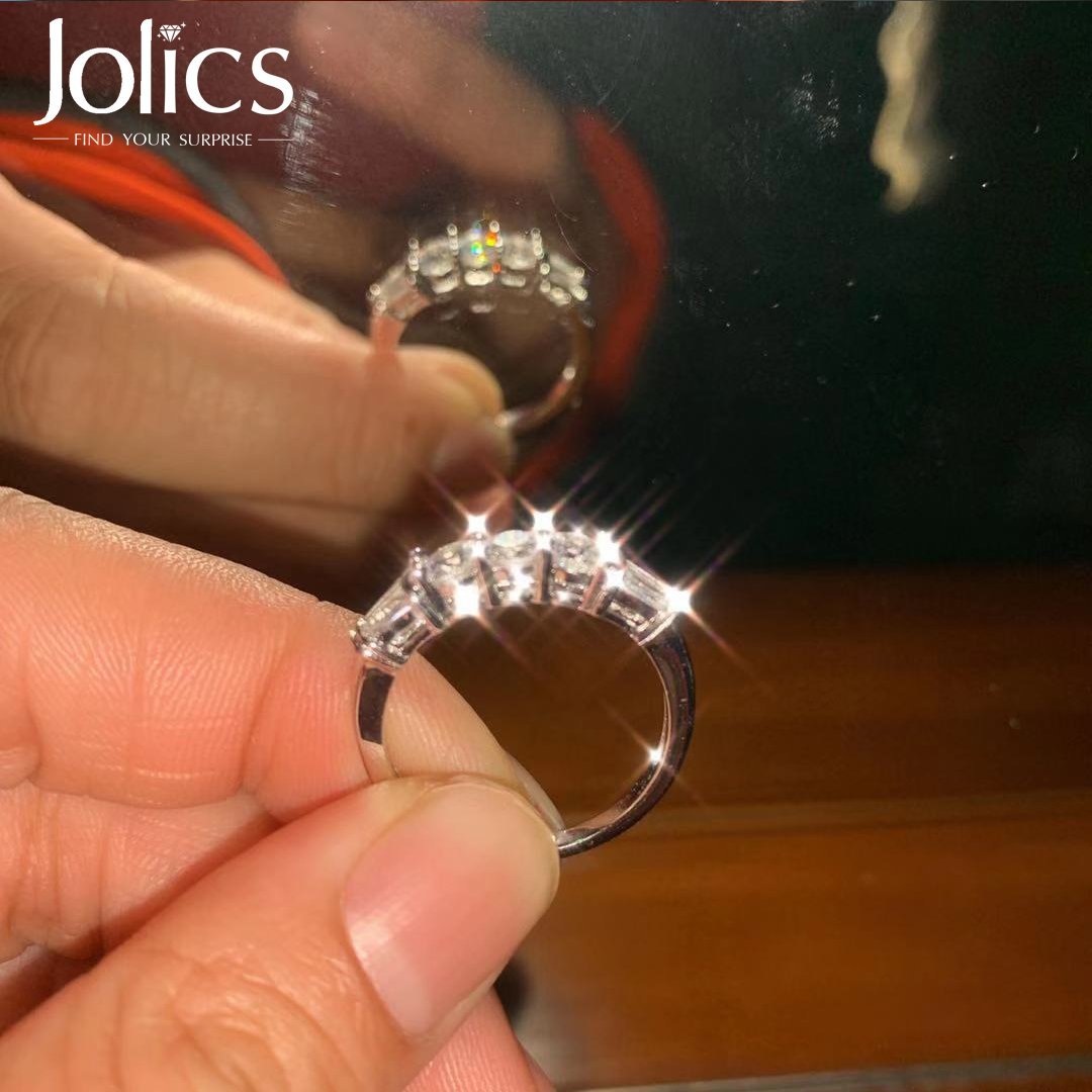 1.75 CT Round Cut Lab Created Gemstone Band Ring - jolics