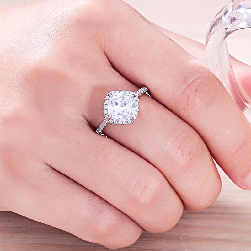 Classic Cushion Cut Halo Ring - jolics