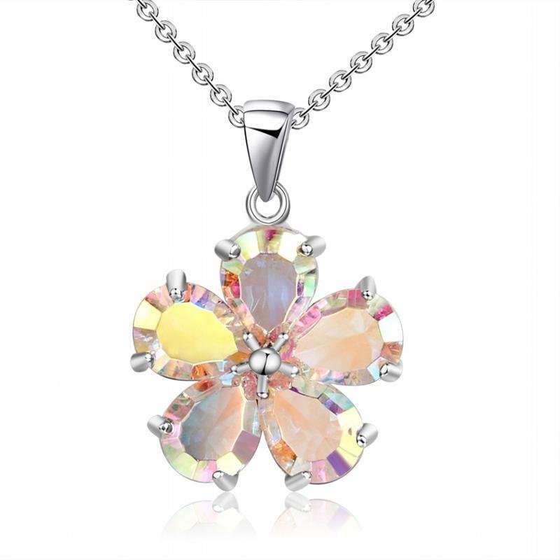 Classic Flower Design Pendant Necklace - jolics