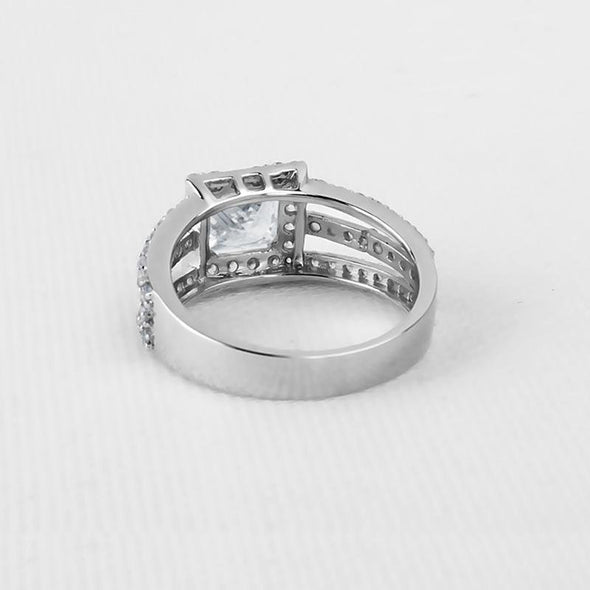 Princess Cut Halo Triple Row Stone Split Ring - jolics