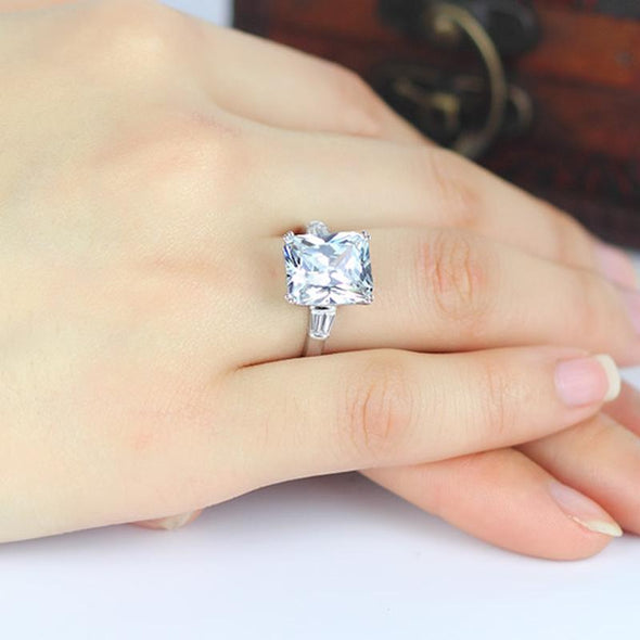 Princess Cut Solitaire Three Stone Ring - jolics