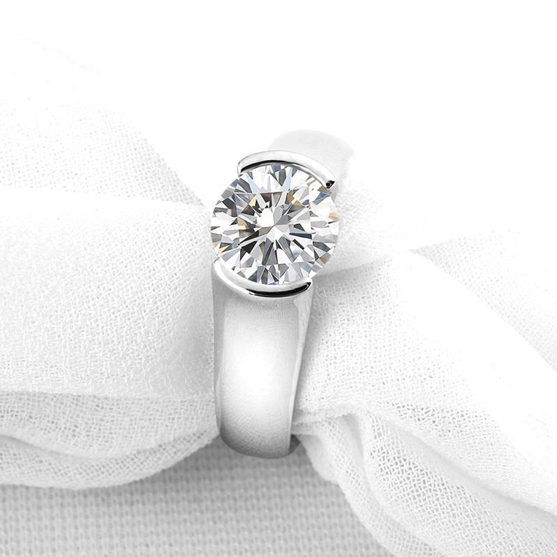 Simple Solitaire Round Cut Ring - jolics